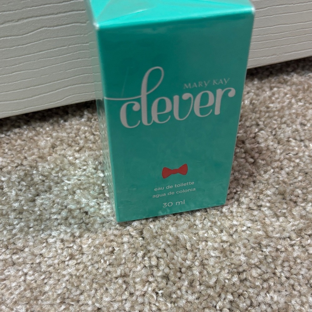 Mary Kay Clever Eau de Toilette in Teal